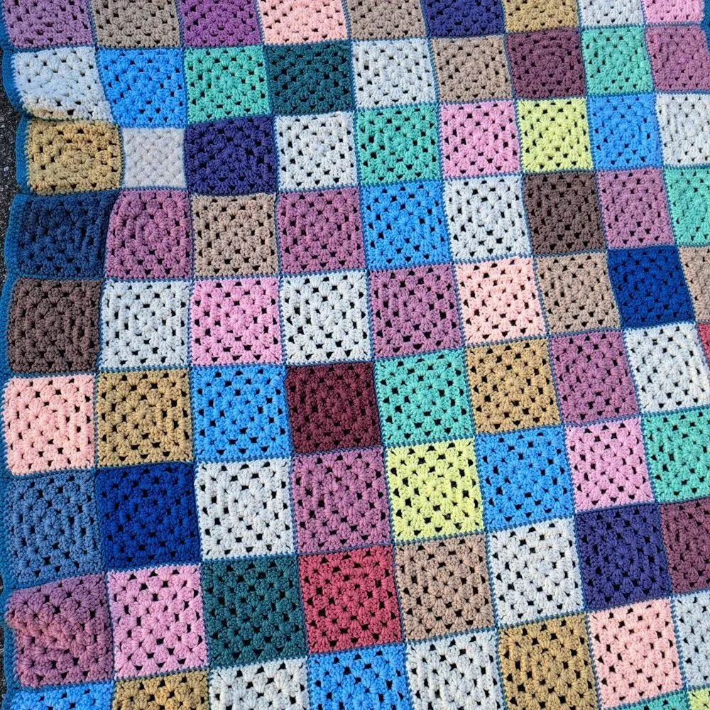 Antique Crocheted Wool Granny Square Afghan Throw Blanket Multicolor 39